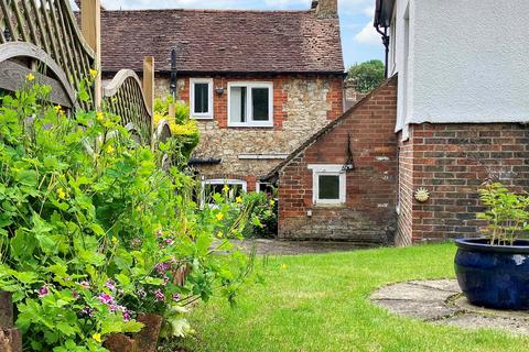 Manleys Hill, Storrington, West Sussex 2 bed semi
