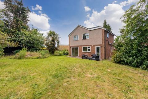Radcot Avenue, Langley SL3 4 bed detached house for sale