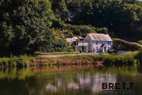 Blackbridge, Milford Haven... 3 bed detached house for sale