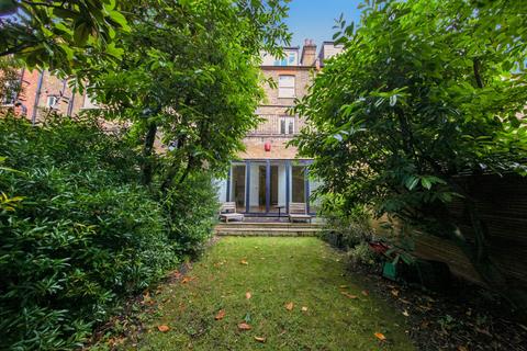Goldhurst Terrace, South Hampstead, NW6 4 bed maisonette for sale