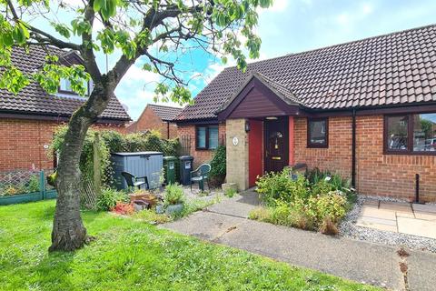 Waterfield Meadows, North Walsham 1 bed terraced bungalow for sale