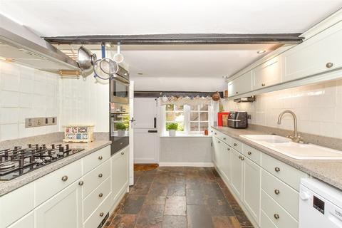 North Street, New Romney, Kent 4 bed cottage for sale