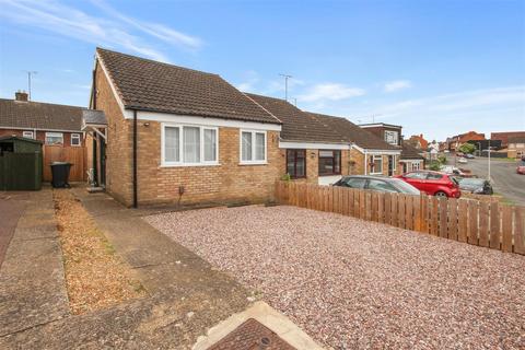 2 bedroom semi-detached bungalow for sale