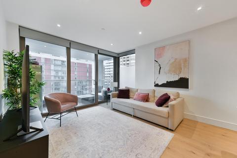 Radley House, Prince Of Wales Dive, SW11 2 bed apartment for sale