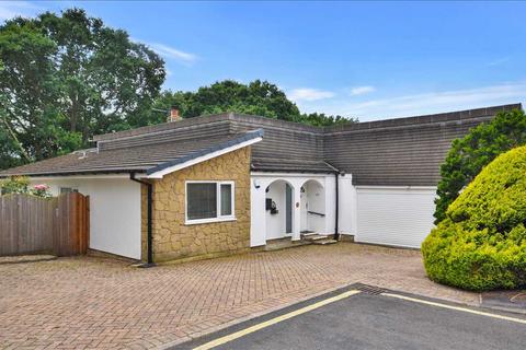 4 bedroom detached bungalow for sale