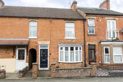 Nelson Street, Market Harborough LE16 3 bed terraced house for sale