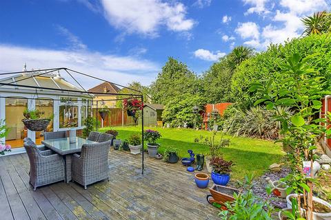 Recreation Way, Sittingbourne, Kent 4 bed detached house for sale