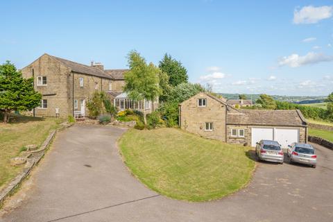 Pateley Bridge, Harrogate, HG3 6 bed detached house for sale