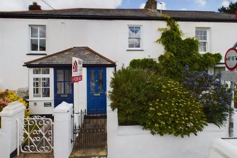 2 bedroom cottage for sale