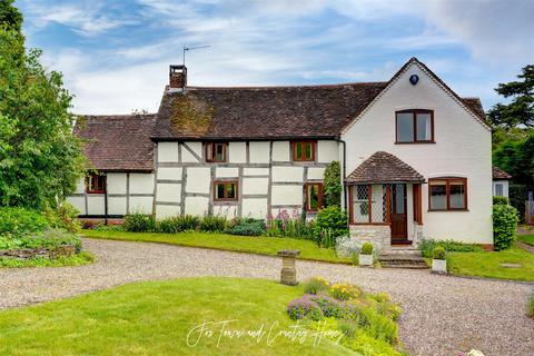 Abbots Morton WR7 6 bed detached house for sale