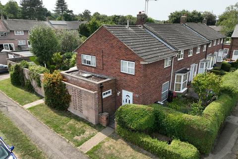 Ingles, Welwyn Garden City, AL8 3 bed end of terrace house for sale