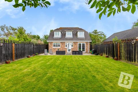 Field Maple Mews, Collier Row, RM5 4 bed detached house for sale