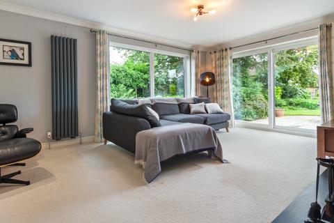 Morton Road, Laughton, Lincolnshire... 4 bed bungalow for sale