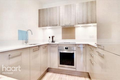 Ocean Drive, Gillingham 1 bed apartment for sale