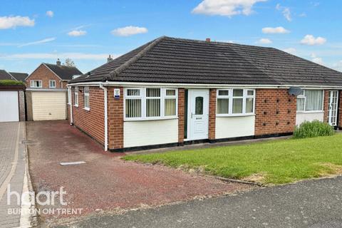 2 bedroom semi-detached bungalow for sale