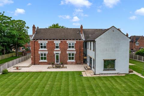 7 bedroom detached house for sale