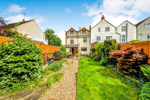 Salop Street, Bridgnorth, Shropshire... 4 bed end of terrace house for sale