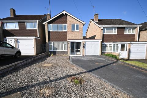 Chelston Drive, Wolverhampton WV6 3 bed detached house for sale