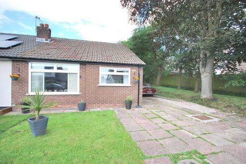 Beehive Green, Westhoughton, BL5 3HS 2 bed bungalow for sale