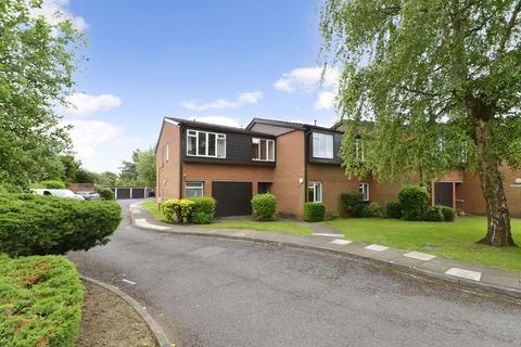 Hesketh Close, Cranleigh 2 bed retirement property for sale