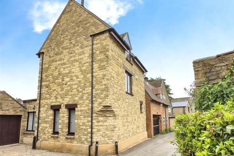 Marlborough Lane, Witney... 3 bed detached house for sale