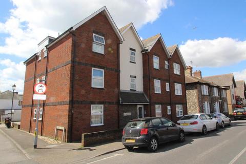 Terminus Road, Littlehampton 1 bed flat for sale