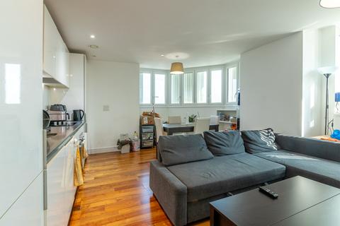 Hagley Road, Birmingham B16 2 bed flat for sale