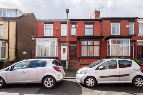 Linn Street, Manchester M8 3 bed end of terrace house for sale