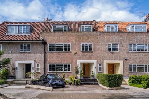 Hyde Park Street, Hyde Park Estate... 6 bed terraced house for sale