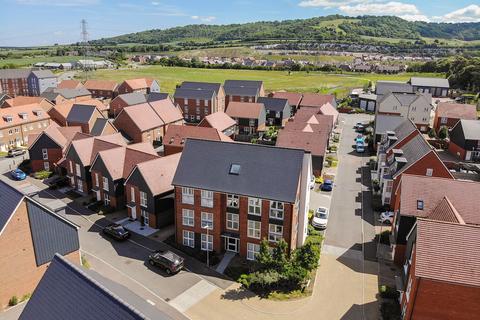 Viking Road, Wouldham, ME1 2 bed apartment for sale