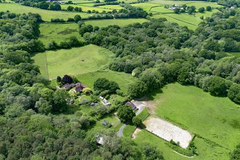 4 bedroom equestrian property for sale