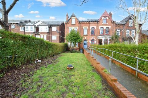 5 bedroom terraced house