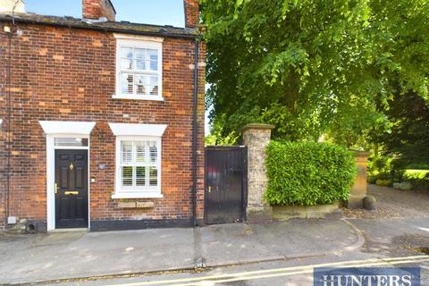 Westwood Road, Beverley, HU17 8EN 2 bed house for sale