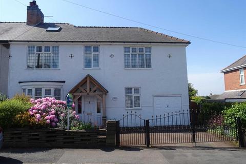 5 bedroom semi-detached house for sale