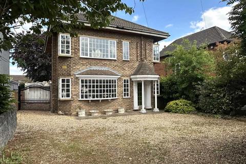 Scunthorpe DN17 3 bed detached house for sale