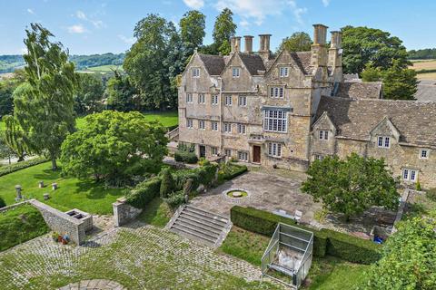 Box, Ditteridge, Wiltshire, SN13 9 bed detached house for sale