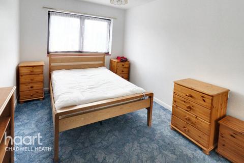 High Road, Romford 1 bed retirement property for sale
