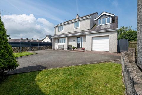 Llanbedrgoch LL76 4 bed detached house for sale