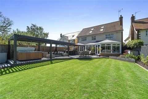 6 bedroom detached house for sale