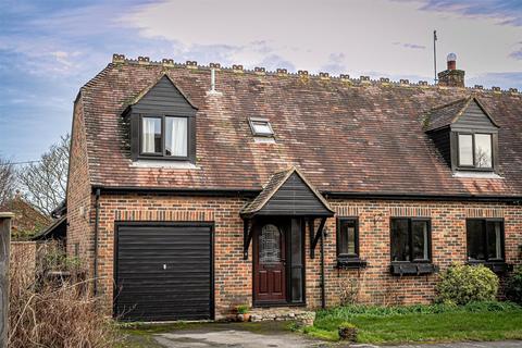 Winfrith Newburgh, Dorset 3 bed semi