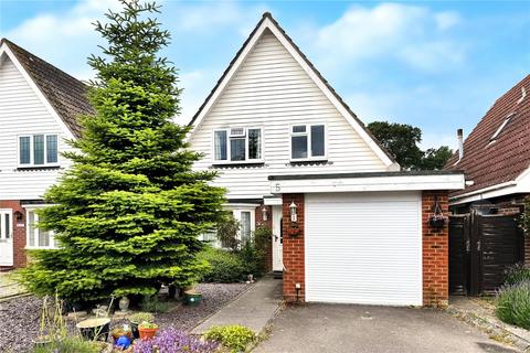 Badgers Walk, Angmering, West Sussex 3 bed detached house for sale