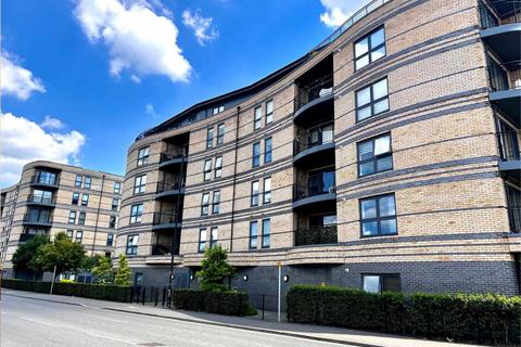 Windsor Road, Slough 2 bed apartment for sale