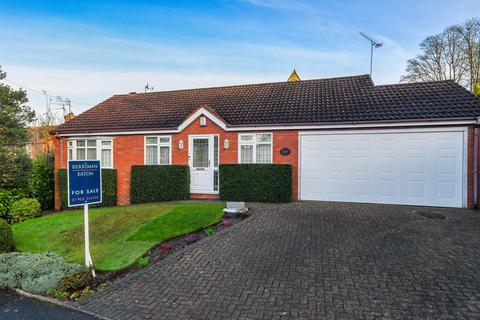 Holly Trees Lodge, Penn Road, Gospel... 2 bed detached bungalow for sale