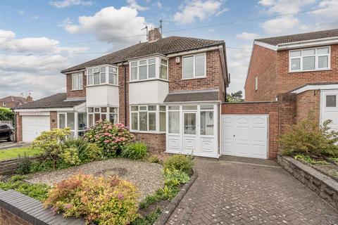 Hope Street, Wordsley, DY8 5QB 3 bed semi