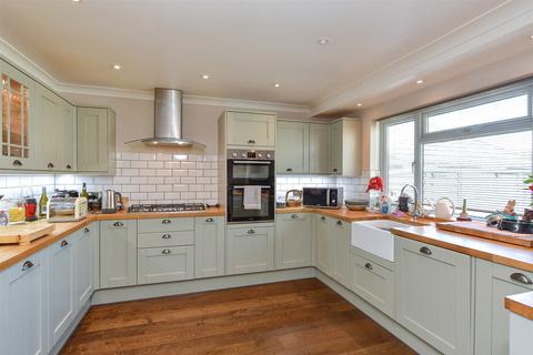 Bramber Avenue, Peacehaven, East Sussex 4 bed detached bungalow for sale