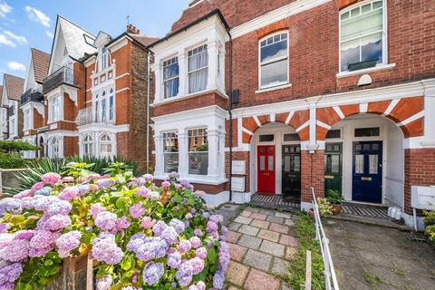 Sternhold Avenue, Streatham Hill 2 bed maisonette for sale