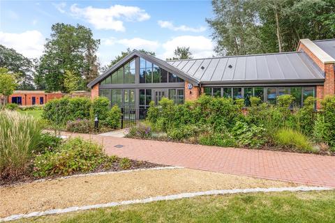 Linnet Drive, Ascot, Berkshire, SL5 2 bed bungalow for sale