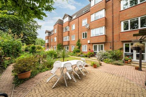 Pinner,  Harrow,  HA5 1 bed flat for sale