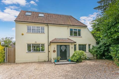 Church Road, Iver Heath SL0 5 bed detached house for sale