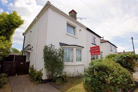 2 bedroom semi-detached house for sale